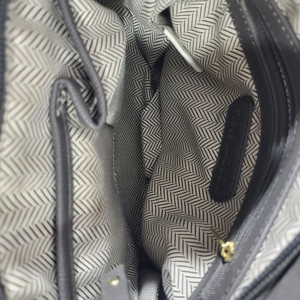 Steve Madden Cross Body Purse Handbag Mint Green Faux Leather Tassel - Picture 3 of 10